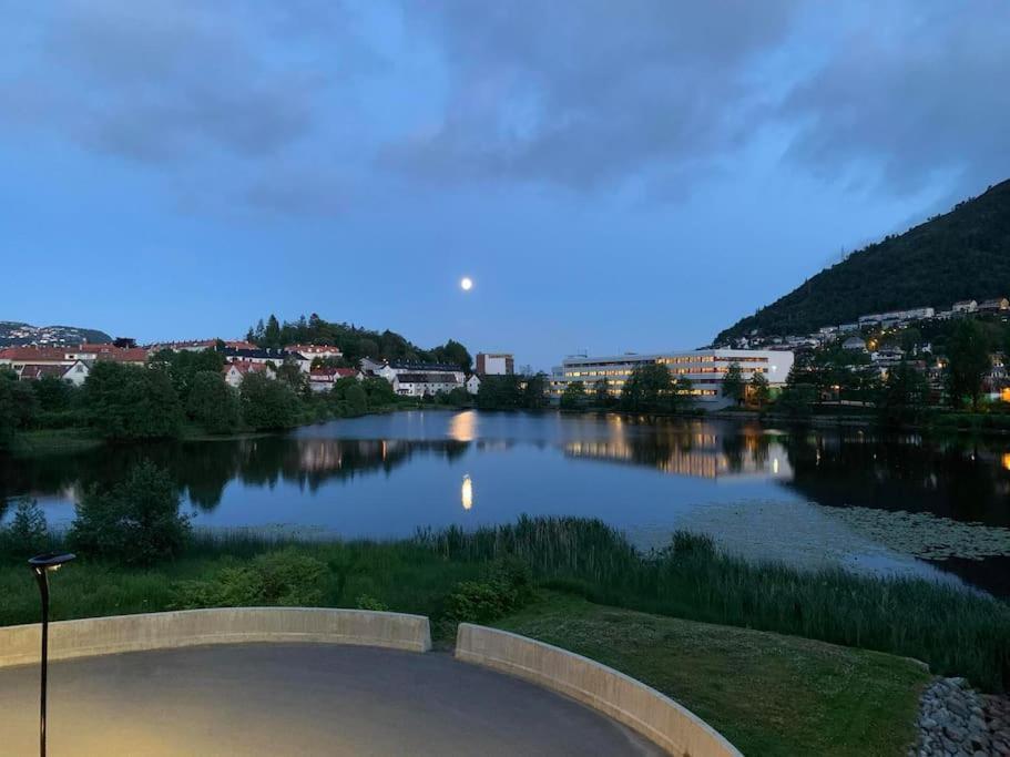 Bergen'S Finest: Sleek Oasis With Two Bedroom Экстерьер фото