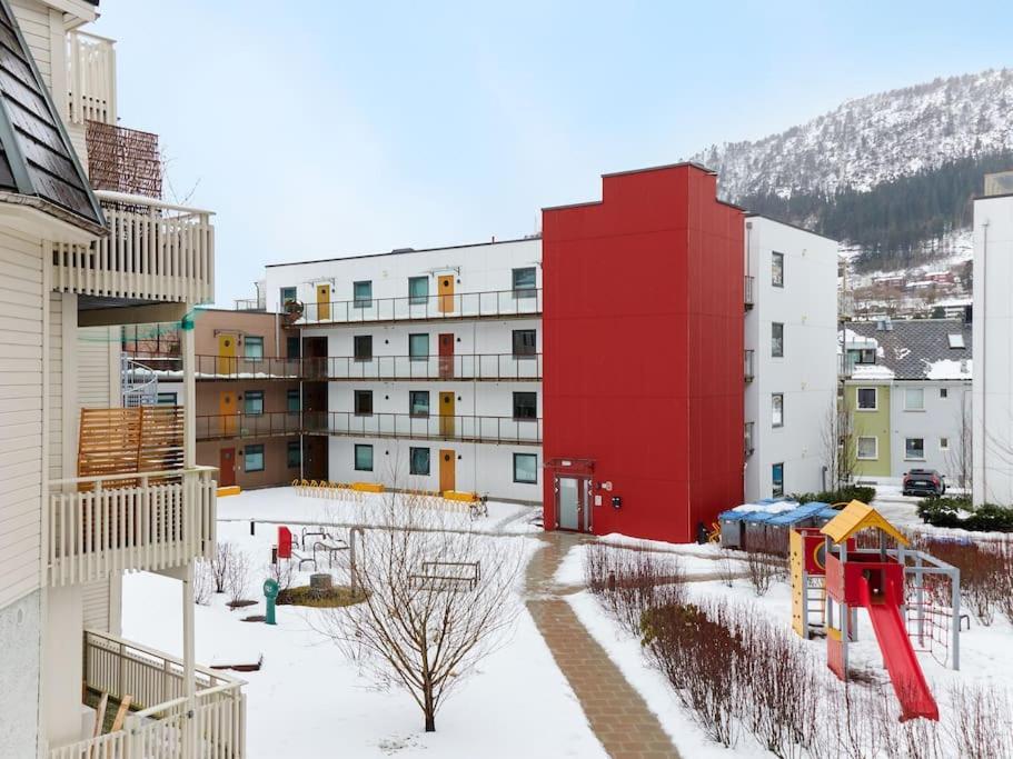 Bergen'S Finest: Sleek Oasis With Two Bedroom Экстерьер фото